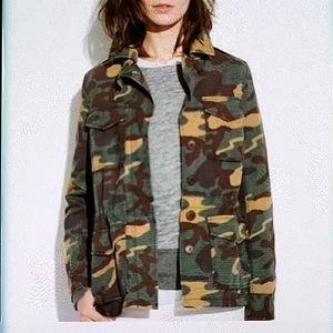 Madewell womens  camouflage long-sleeved 4  pocket lightweight jacket size small